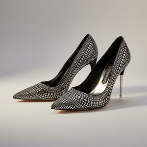 TOM FORD STUNNING Black Silver Studded Pumps Pointed Toe Heels Shoes 9.5